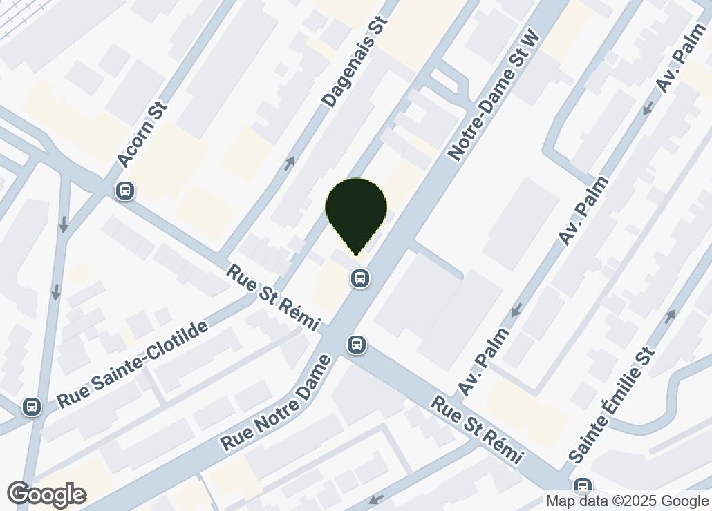 Map showing location at 45.4709999, -73.5906398