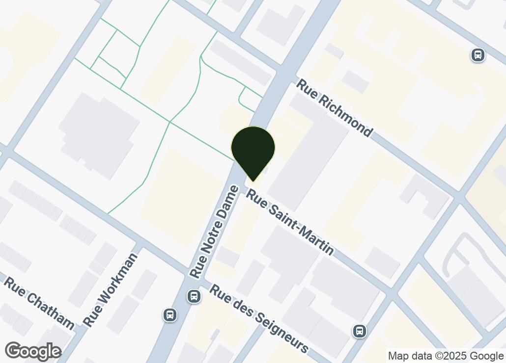 Map showing location at 45.4884122, -73.568316