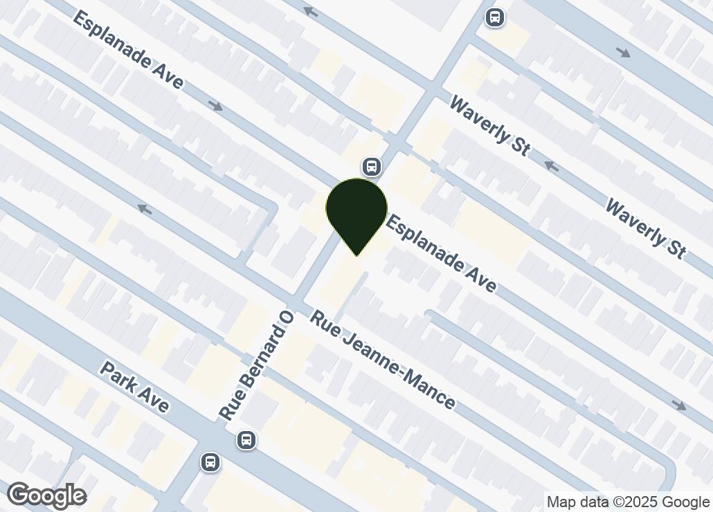 Map showing location at 45.5246381, -73.604421