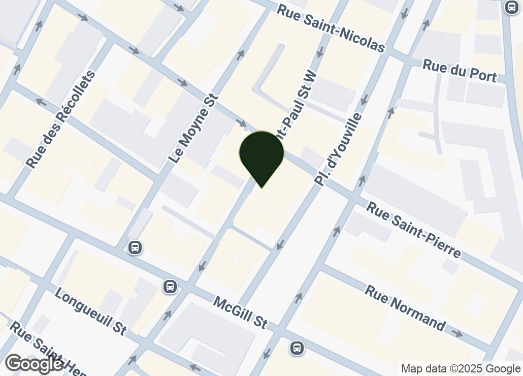 Map showing location at 45.5009032, -73.556386