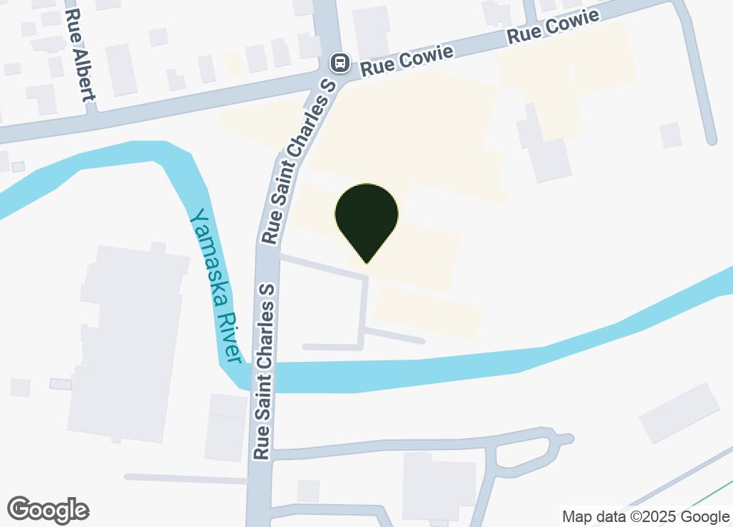 Map showing location at 45.3947229, -72.7341589