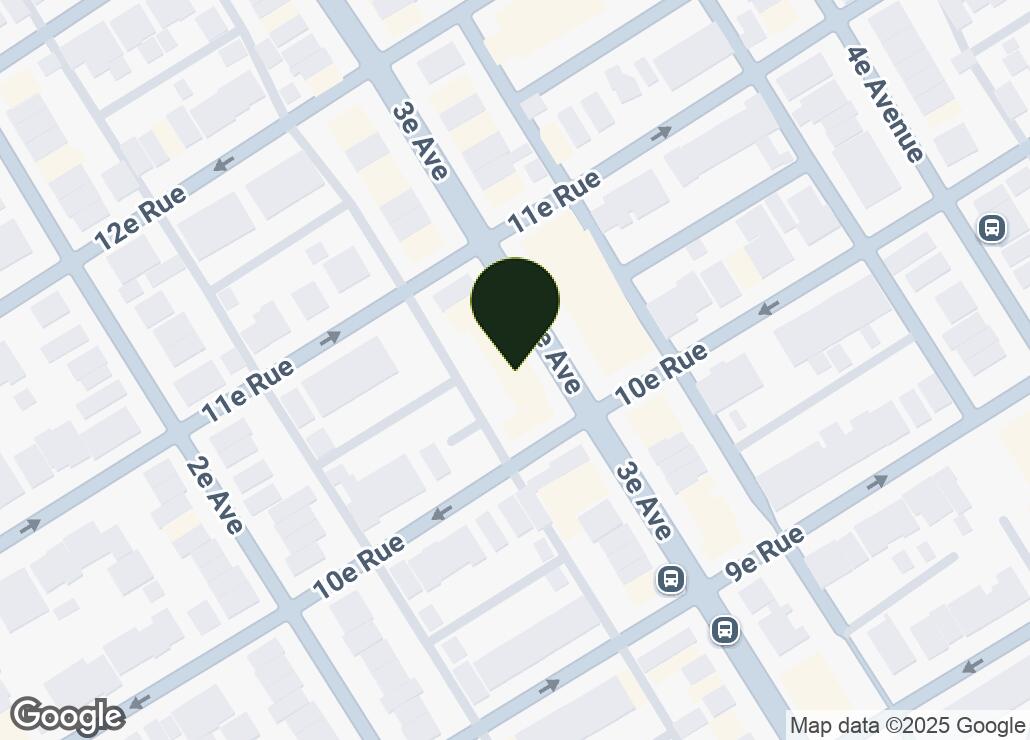 Map showing location at 46.8266785, -71.2302826