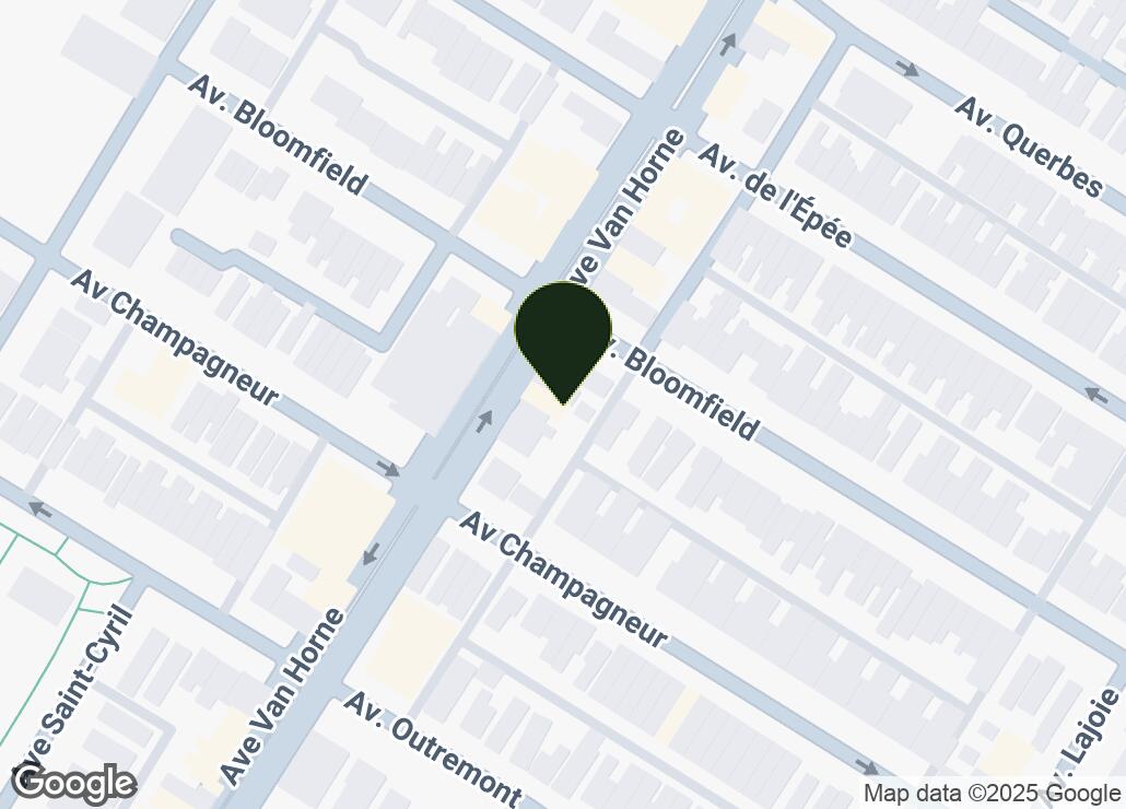 Map showing location at 45.5222818, -73.612916