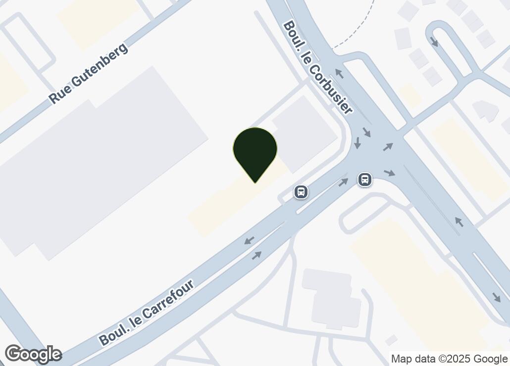 Map showing location at 45.5721604, -73.7424676