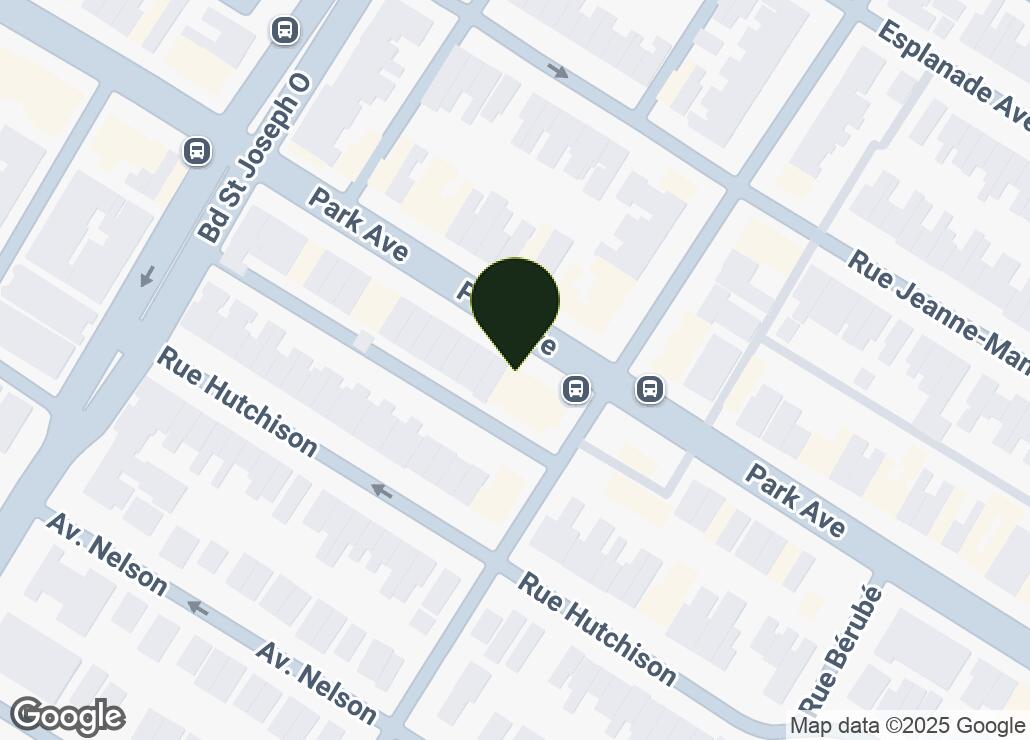 Map showing location at 45.5181835, -73.5929208