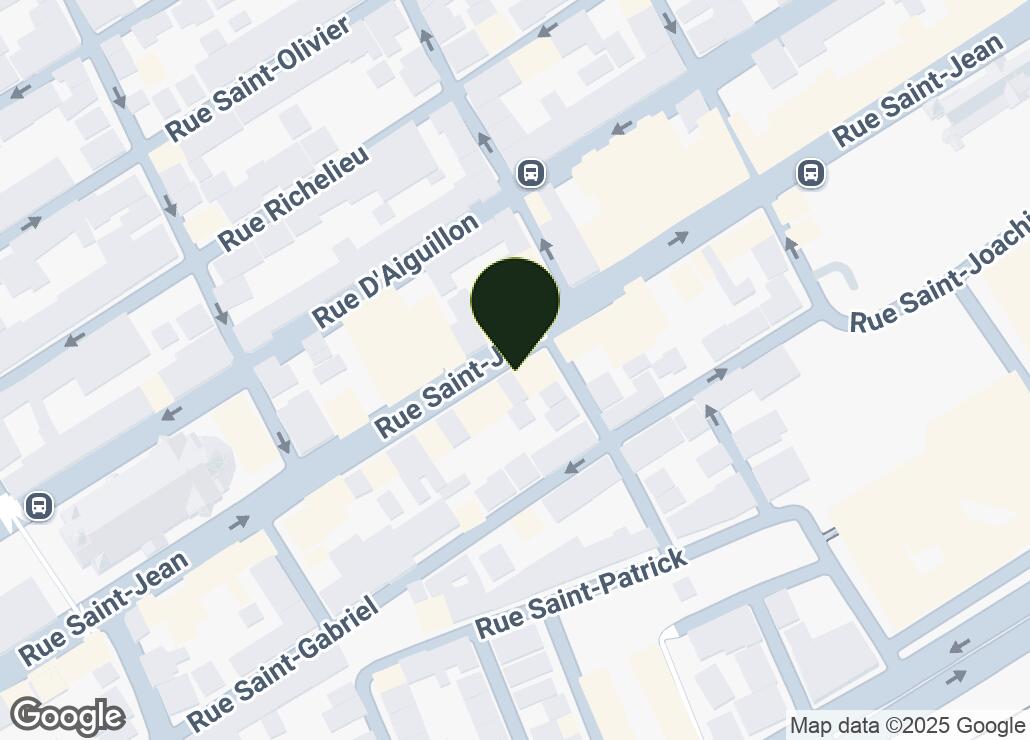 Map showing location at 46.8099444, -71.2201025