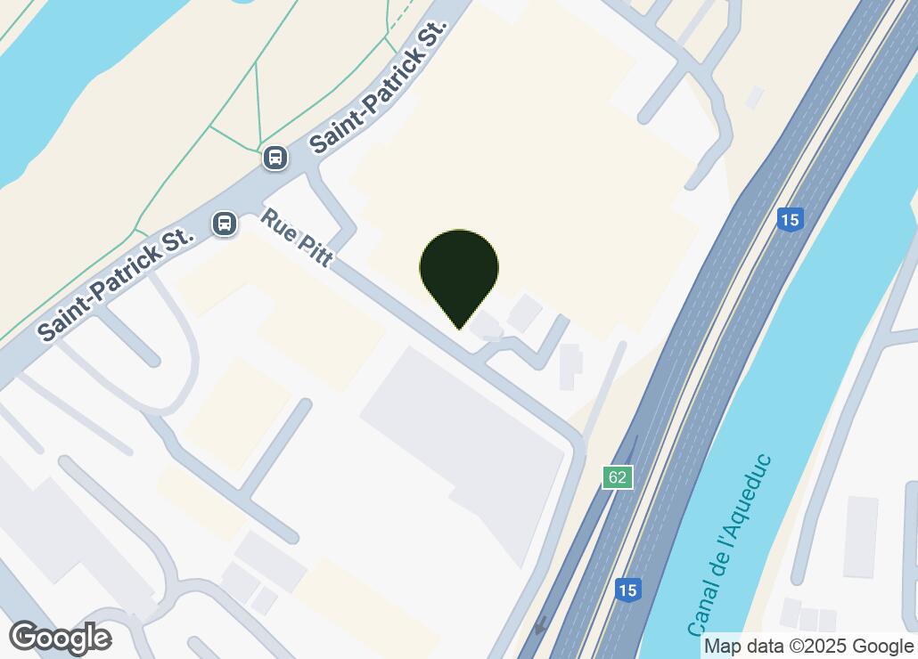 Map showing location at 45.4694993, -73.58071