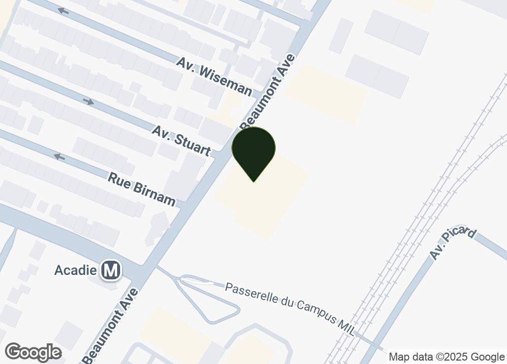 Map showing location at 45.524175, -73.6220534