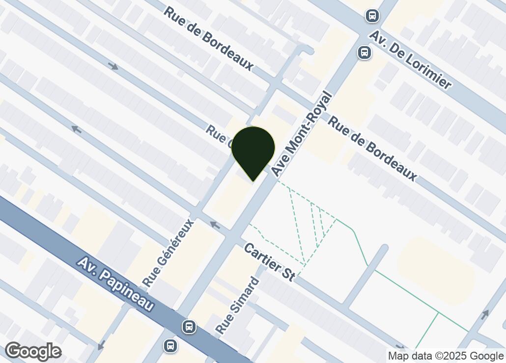 Map showing location at 45.5340208, -73.5737159