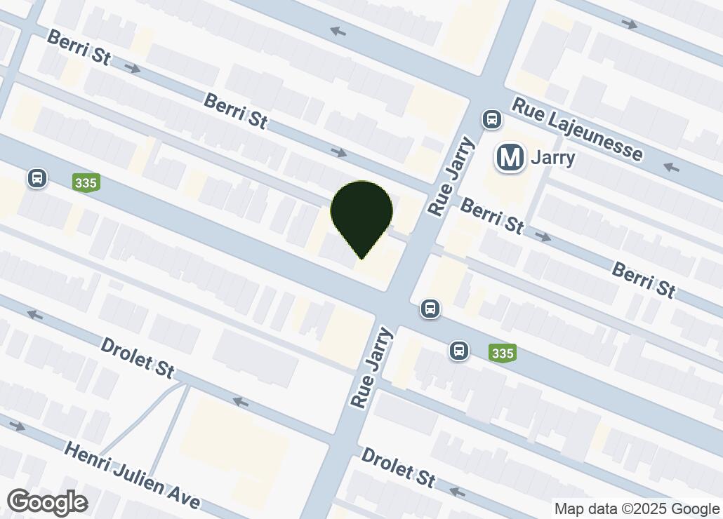 Map showing location at 45.5428608, -73.6294677