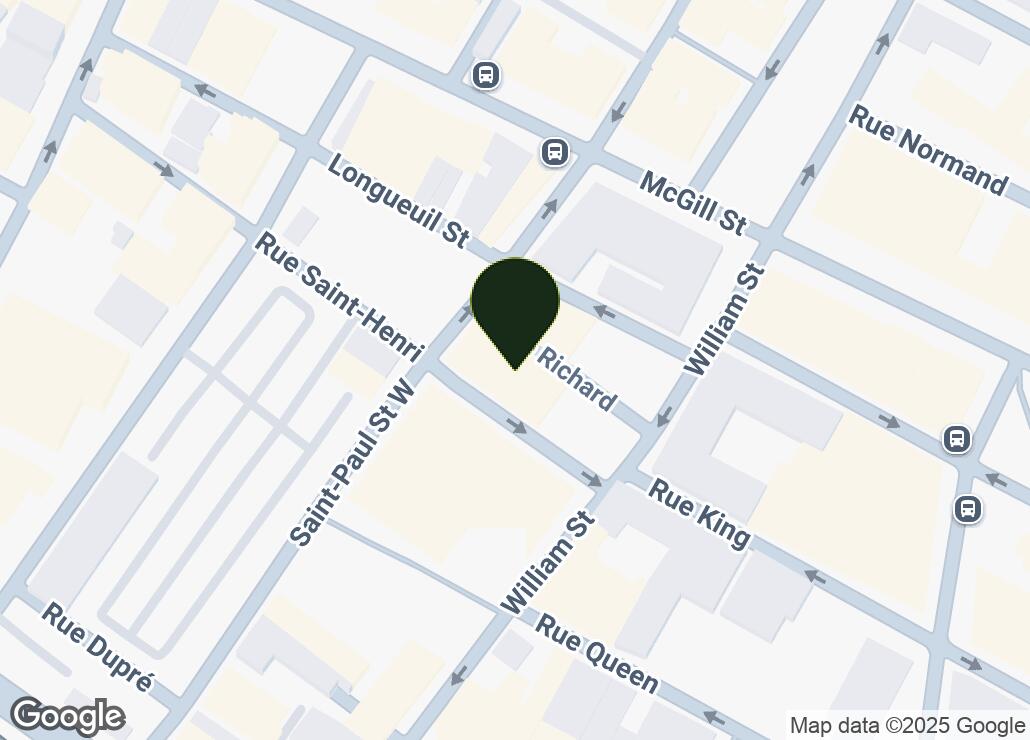 Map showing location at 45.4993548, -73.5575727